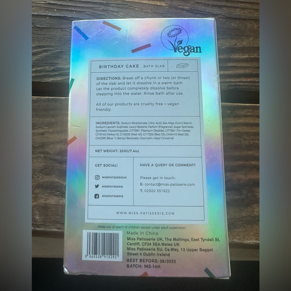 Miss Patisserie NIB - Birthday CakeBath Slab / Bath Salt Soak (Vegan) - Picture 2 of 6
